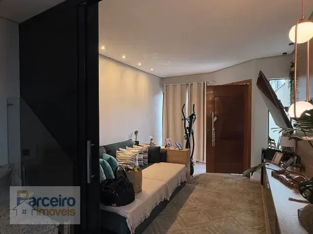 Sobrado 3 quartos e 3 banheiros, à venda, no bairro Vila Carrão em São Paulo