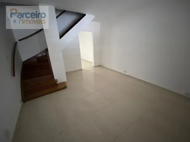 Sobrado com 100m² 2 quartos e 1 banheiro, para alugar, no bairro Vila Aricanduva em São Paulo