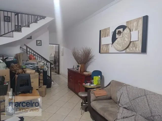 Sobrado 3 quartos e 1 banheiro, à venda, no bairro Vila Guilhermina em São Paulo