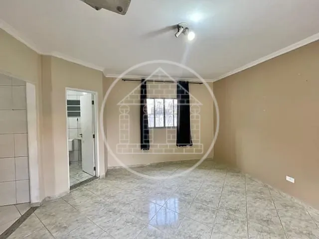 Sobrado com 400m² 5 quartos e 3 banheiros, à venda, no bairro Jardim Pouso Alegre em São Paulo