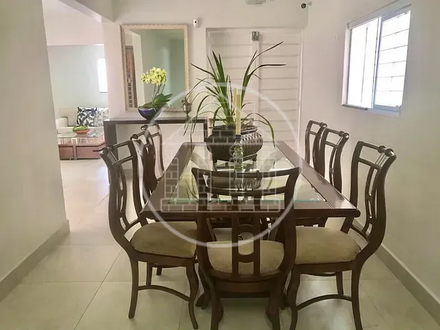 Sobrado com 300m², à venda ou para alugar, no bairro Vila Congonhas em São Paulo