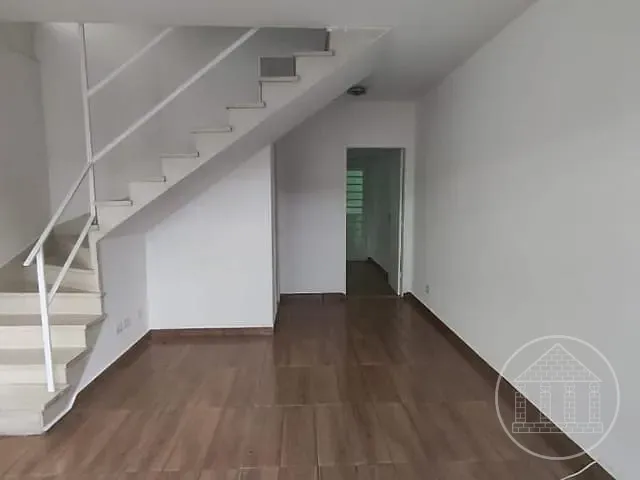 Sobrado com 120m² 2 quartos e 2 banheiros, à venda, no bairro Cidade Dutra em São Paulo