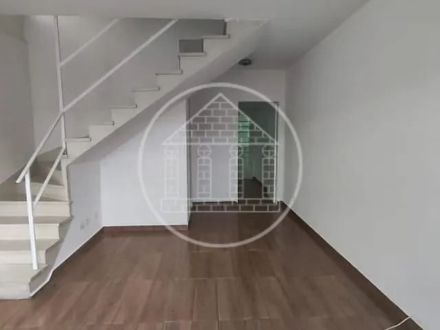 Sobrado com 120m² 2 quartos e 2 banheiros, à venda, no bairro Cidade Dutra em São Paulo