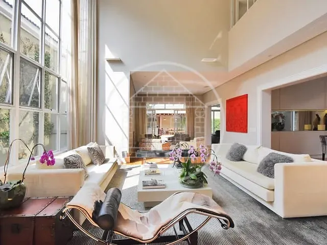 Sobrado com 546m² 4 quartos e 1 banheiro, à venda, no bairro Fazenda Morumbi em São Paulo