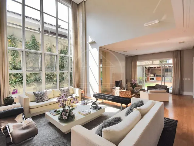 Sobrado com 546m² 4 quartos e 1 banheiro, à venda, no bairro Fazenda Morumbi em São Paulo
