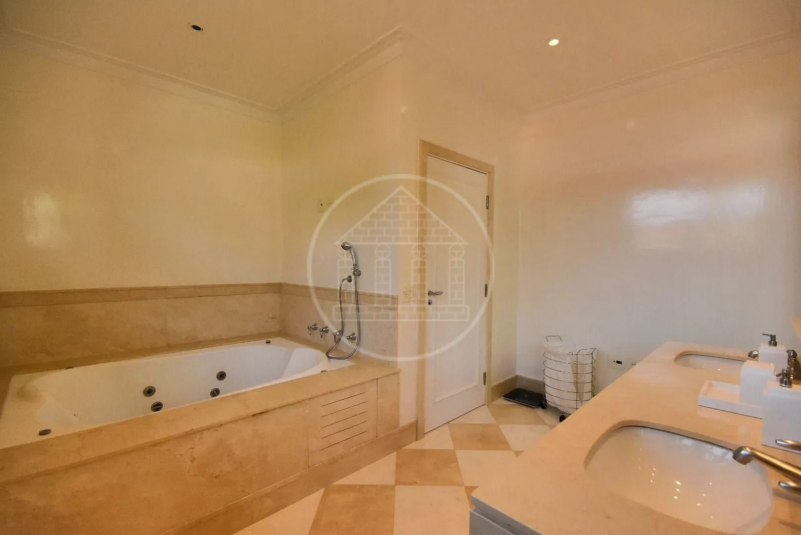 Sobrado, 4 quartos, 500 m² - Foto 41