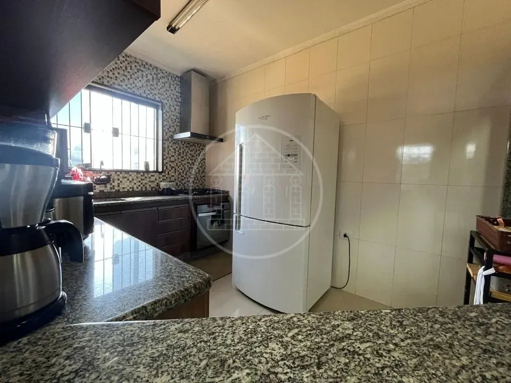 Sobrado, 3 quartos, 200 m² - Foto 15