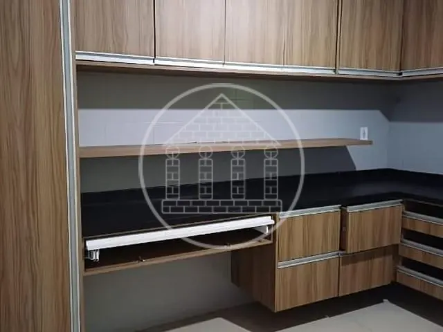 Sobrado com 108m² 3 quartos e 4 banheiros, à venda, no bairro Campo Grande em São Paulo