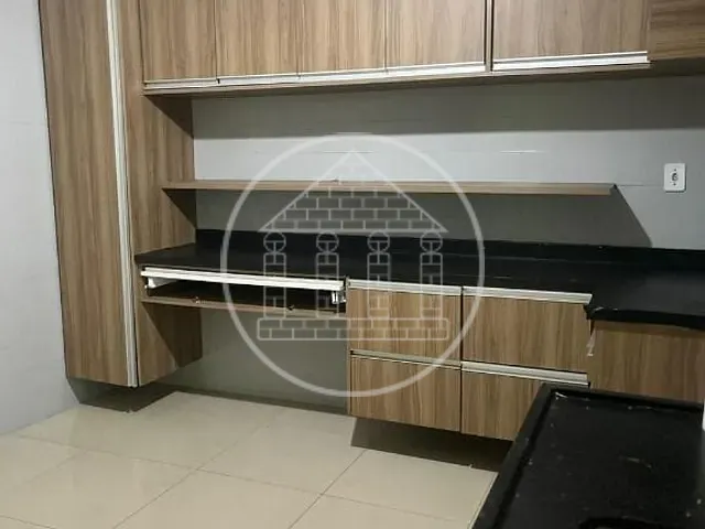 Sobrado com 108m² 3 quartos e 4 banheiros, à venda, no bairro Campo Grande em São Paulo