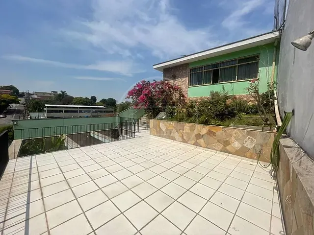 Sobrado com 360m² 4 quartos e 4 banheiros, à venda, no bairro Vila Santa Catarina em São Paulo