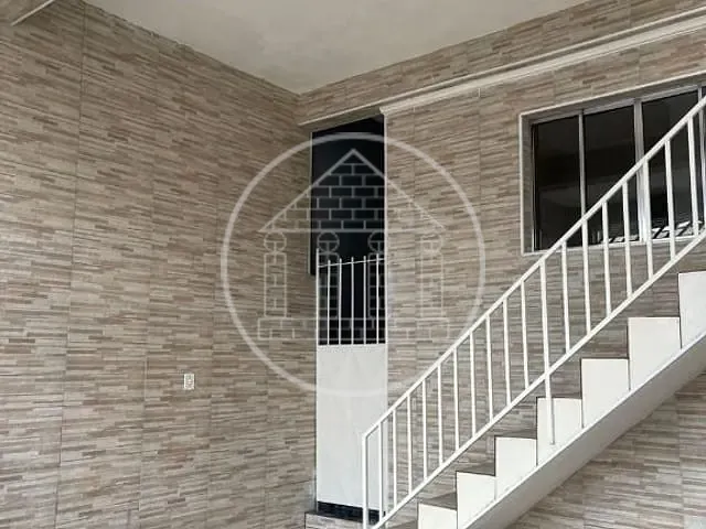 Sobrado com 125m² 5 quartos e 4 banheiros, à venda, no bairro Parque Residencial Cocaia em São Paulo