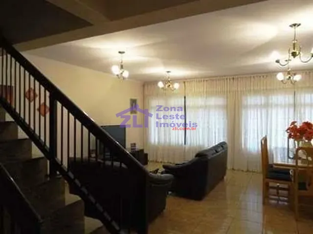 Sobrado com 395m² 4 quartos e 4 banheiros, à venda, no bairro Chácara Mafalda em São Paulo