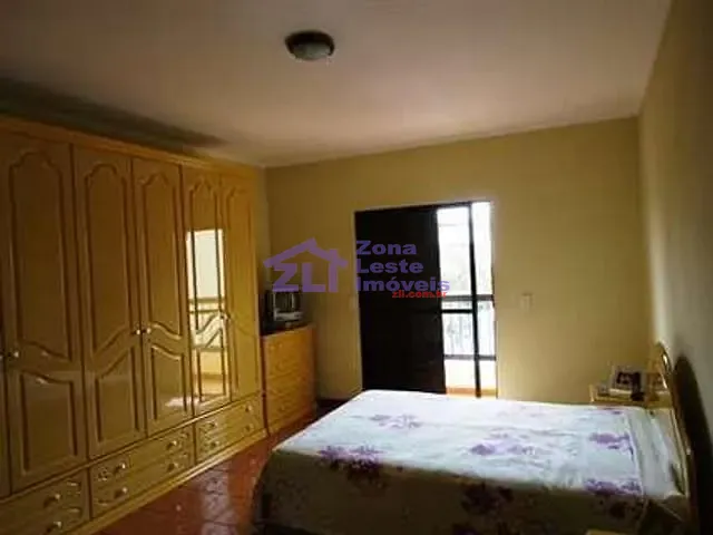 Sobrado com 395m² 4 quartos e 4 banheiros, à venda, no bairro Chácara Mafalda em São Paulo