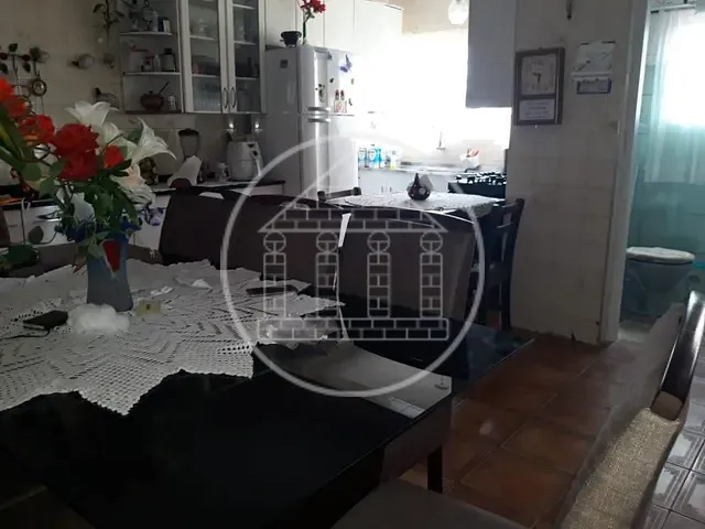 Sobrado com 250m² 6 quartos e 4 banheiros, à venda, no bairro Jardim dos Manacás em São Paulo