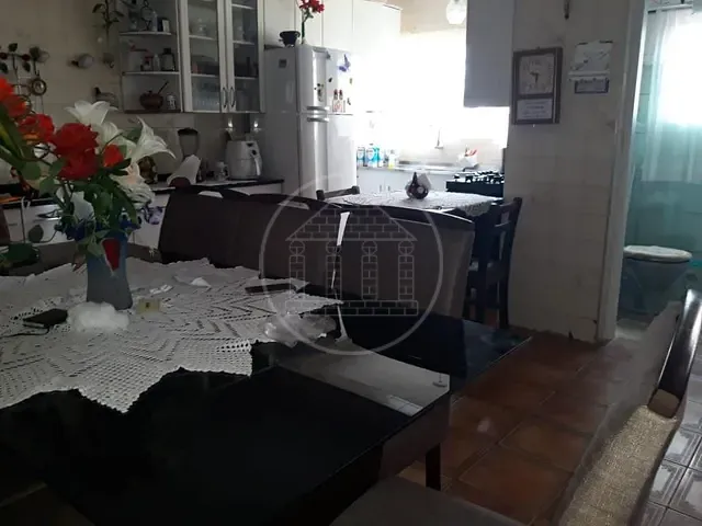 Sobrado com 250m² 6 quartos e 4 banheiros, à venda, no bairro Jardim dos Manacás em São Paulo