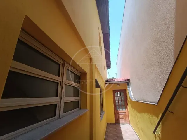 Sobrado com 174m² 4 quartos e 6 banheiros, à venda ou para alugar, no bairro Jardim Anhangüera em São Paulo