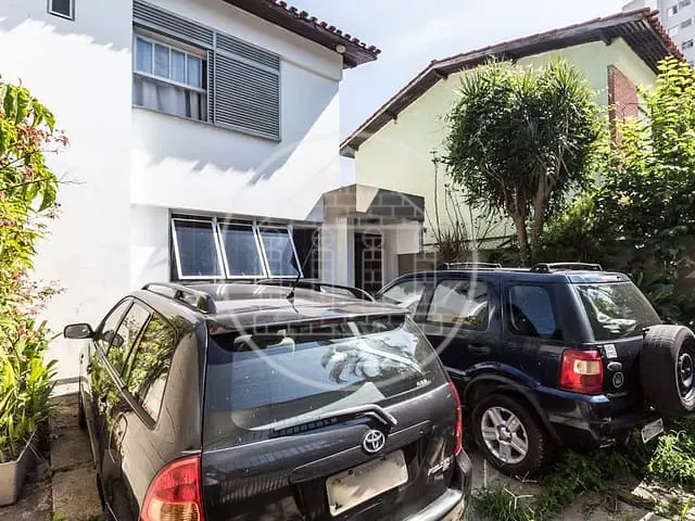 Sobrado com 155m² 4 quartos e 3 banheiros, à venda ou para alugar, no bairro Campo Belo em São Paulo