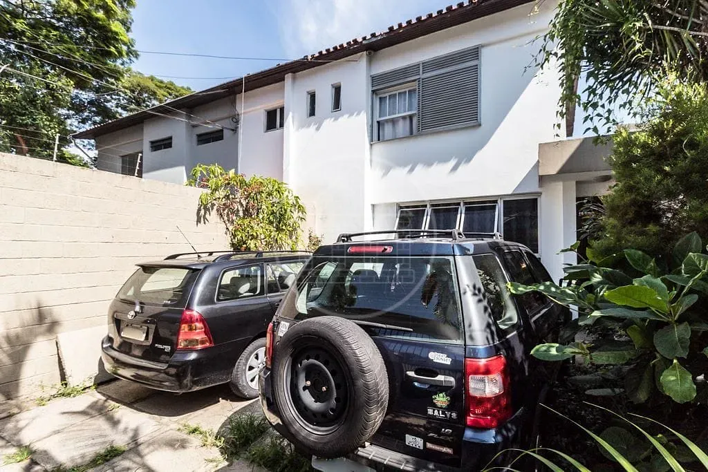 Sobrado, 4 quartos, 220 m² - Foto 2