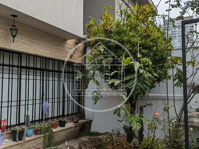 Sobrado com 125m² 3 quartos e 3 banheiros, à venda, no bairro Vila Cordeiro em São Paulo