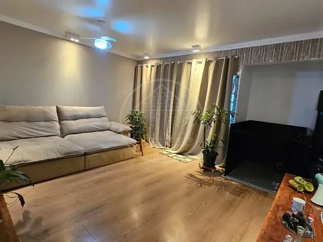 Sobrado com 224m² 3 quartos e 2 banheiros, à venda, no bairro Jardim Guanhembu em São Paulo