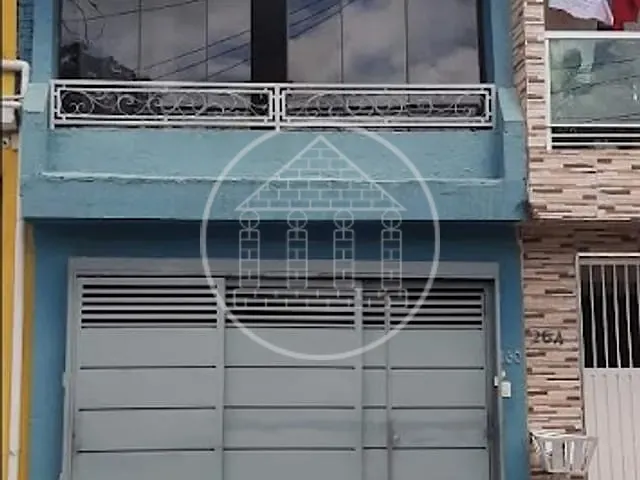 Sobrado com 110m² 2 quartos e 3 banheiros, à venda, no bairro Parque Planalto em São Paulo