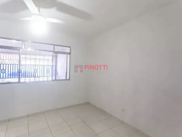 Sobrado 3 quartos e 3 banheiros, à venda, no bairro Alves Dias em São Bernardo do Campo