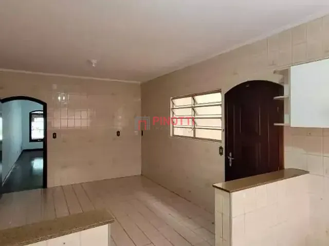 Sobrado 3 quartos e 2 banheiros, à venda ou para alugar, no bairro Vila Dayse em São Bernardo do Campo
