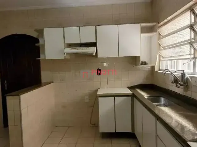 Sobrado 3 quartos e 2 banheiros, à venda ou para alugar, no bairro Vila Dayse em São Bernardo do Campo