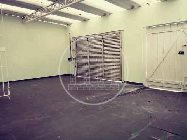 Sobrado com 200m² 4 quartos e 4 banheiros, à venda, no bairro Jardim Consórcio em São Paulo