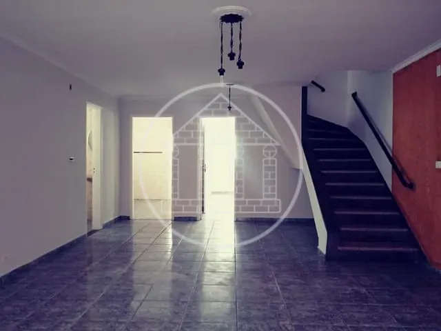 Sobrado com 200m² 4 quartos e 4 banheiros, à venda, no bairro Jardim Consórcio em São Paulo