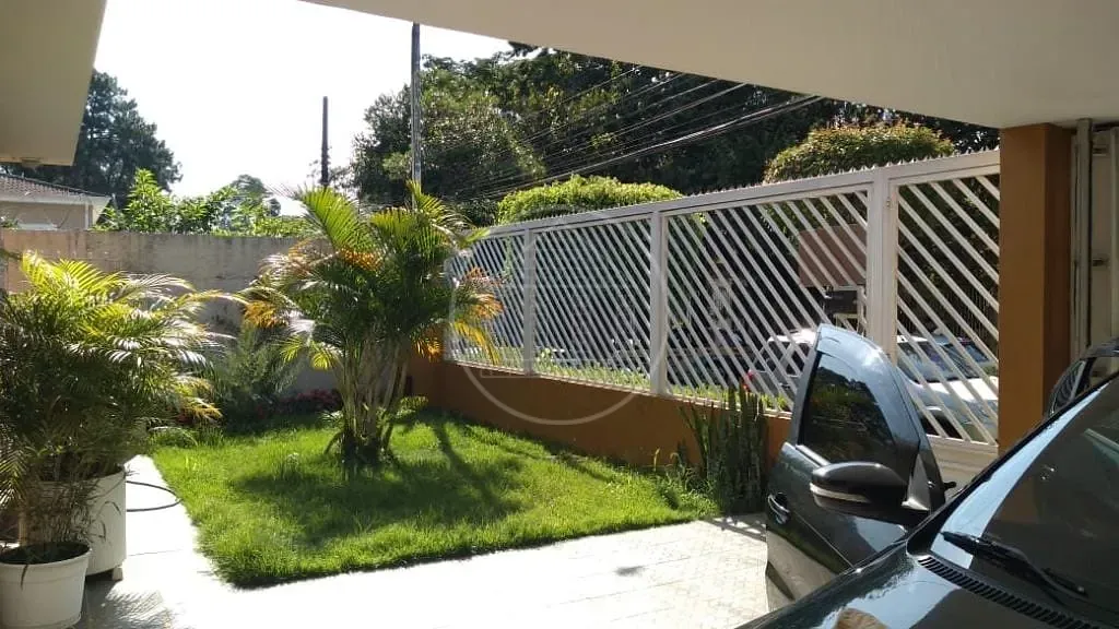 Sobrado, 5 quartos, 360 m² - Foto 1