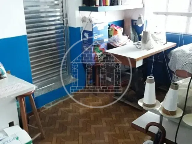 Sobrado com 250m² 4 quartos e 8 banheiros, à venda, no bairro Jardim Maria Fernandes em São Paulo