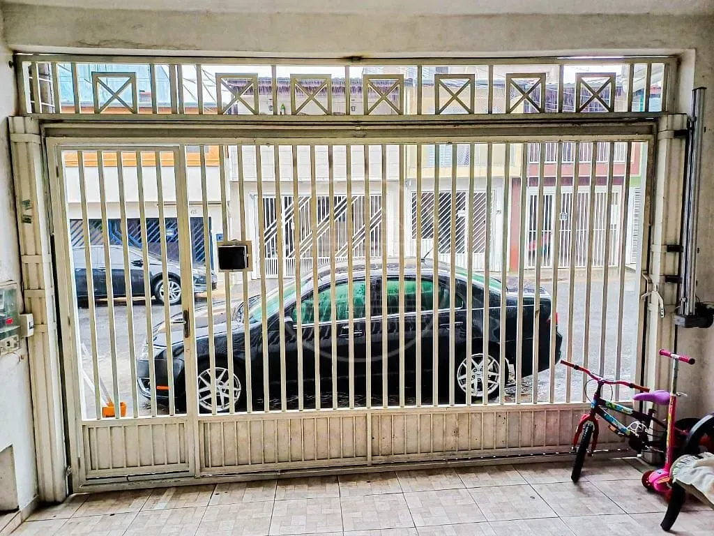 Sobrado, 3 quartos, 170 m² - Foto 2