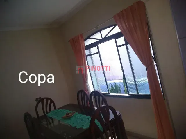 Sobrado 3 quartos e 3 banheiros, à venda, no bairro Jardim Las Vegas em Santo André