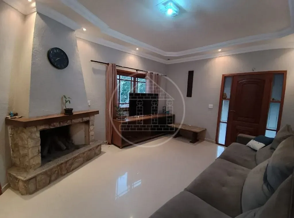 Sobrado, 4 quartos, 270 m² - Foto 1