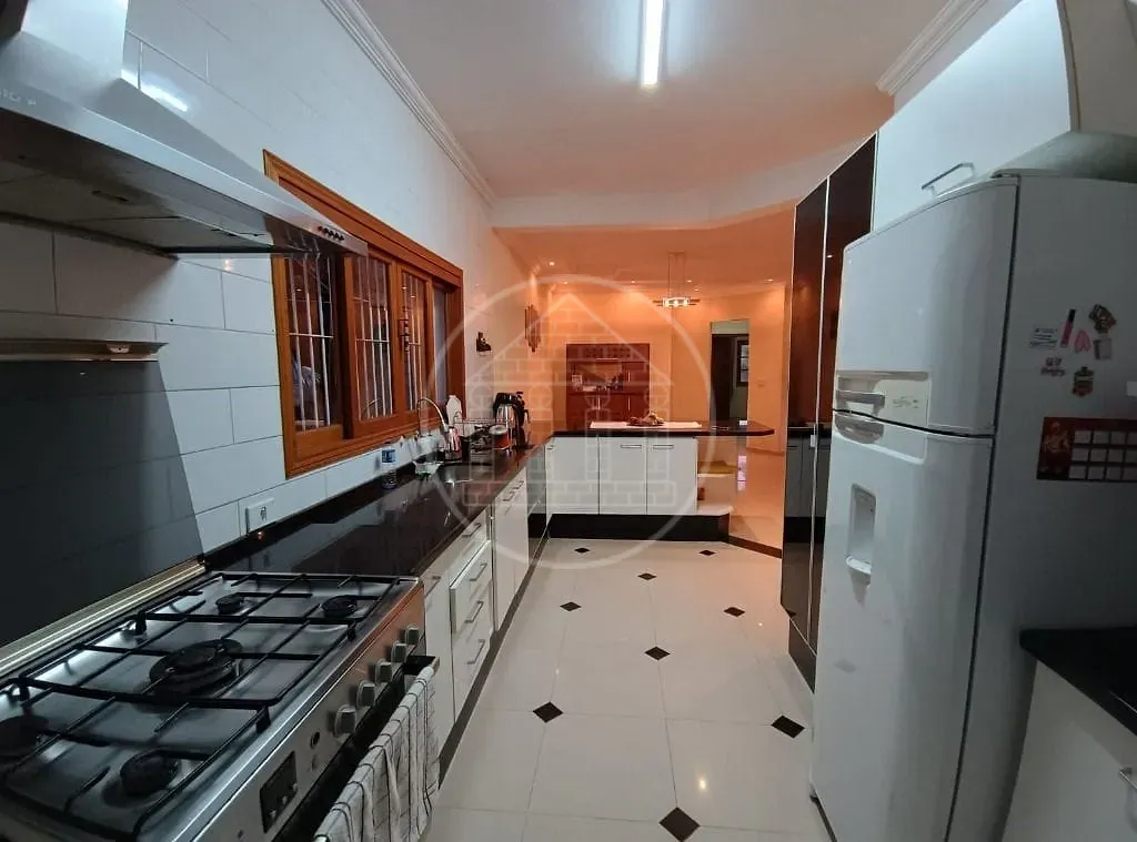 Sobrado, 4 quartos, 270 m² - Foto 13