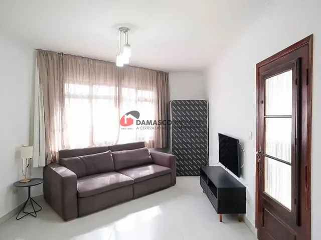 Sobrado com 120m² 3 quartos e 1 banheiro, para alugar, no bairro Santa Maria em São Caetano do Sul