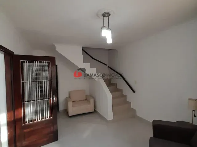 Sobrado com 120m² 3 quartos e 1 banheiro, para alugar, no bairro Santa Maria em São Caetano do Sul