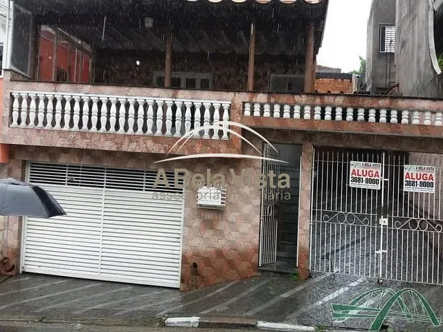 Sobrado com 250m² 3 quartos e 2 banheiros, à venda, no bairro UMUARAMA em Osasco