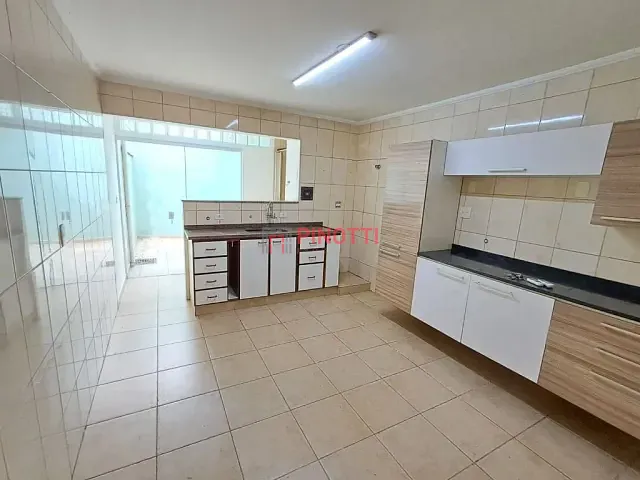 Sobrado 2 quartos e 1 banheiro, à venda, no bairro Planalto em São Bernardo do Campo