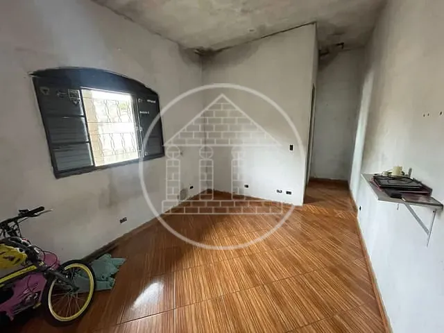 Sobrado com 220m² 4 quartos e 3 banheiros, à venda, no bairro Jardim Rosalina em São Paulo