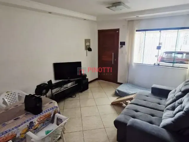 Sobrado 2 quartos e 2 banheiros, à venda, no bairro Vila Mussolini em São Bernardo do Campo