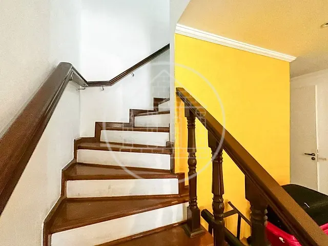 Sobrado com 85m² 3 quartos e 1 banheiro, à venda, no bairro Jardim Vaz de Lima em São Paulo