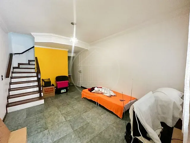 Sobrado com 85m² 3 quartos e 1 banheiro, à venda, no bairro Jardim Vaz de Lima em São Paulo