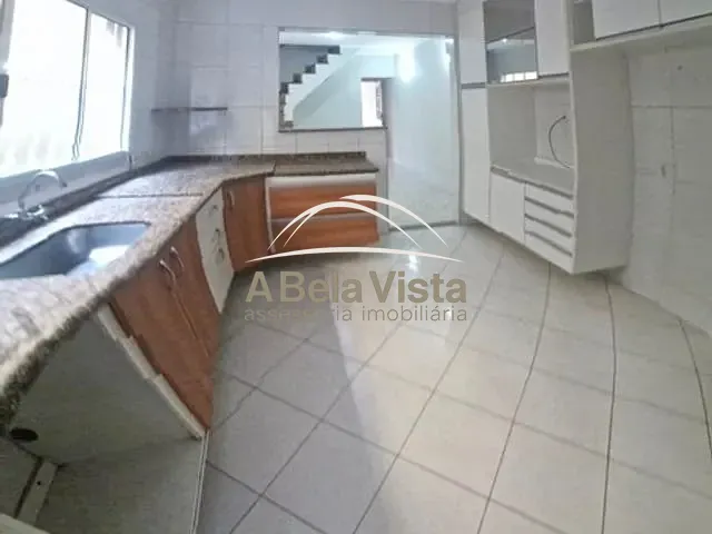 Sobrado 3 quartos e 2 banheiros, para alugar, no bairro CONCEIÇÃO em Osasco