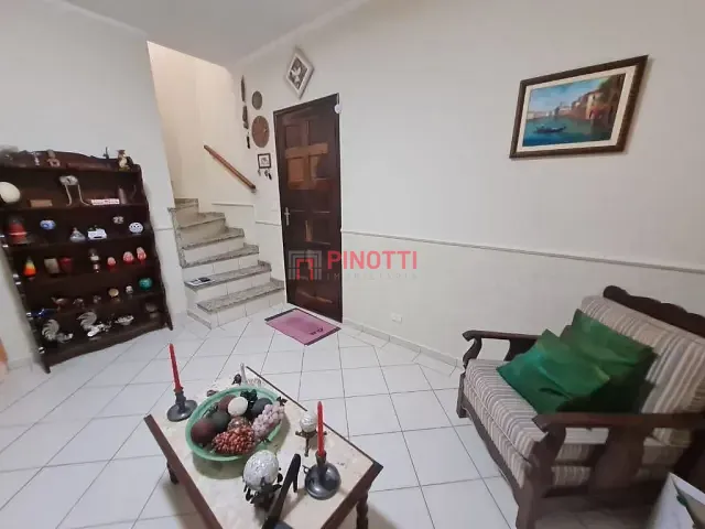 Sobrado 4 quartos e 3 banheiros, à venda, no bairro Nova Petrópolis em São Bernardo do Campo