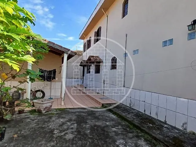 Sobrado com 294m² 3 quartos e 3 banheiros, à venda, no bairro Jardim Maria Amália em São Paulo