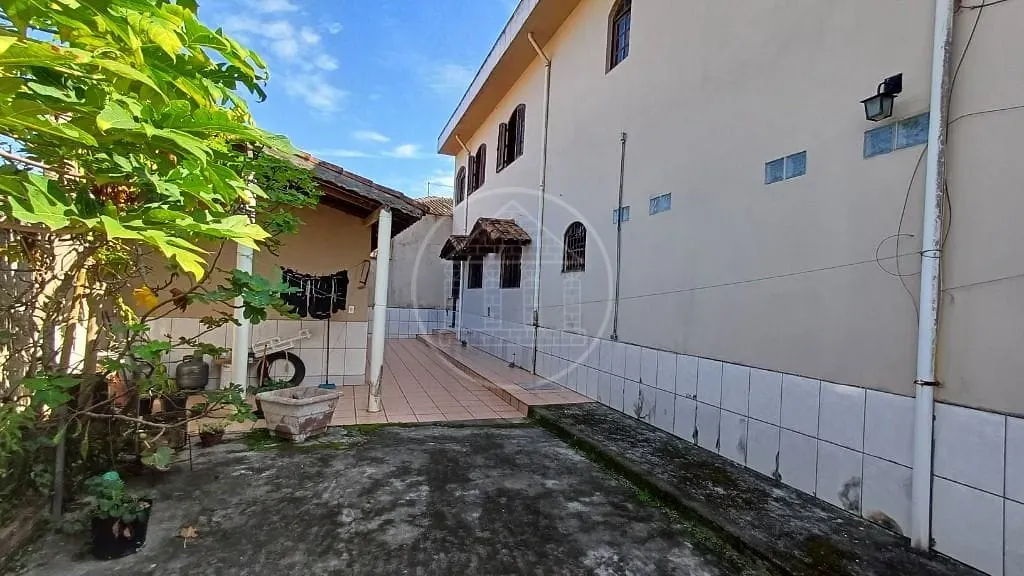 Sobrado, 3 quartos, 195 m² - Foto 1