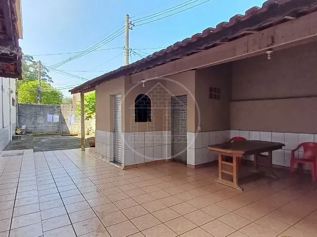 Sobrado com 294m² 3 quartos e 3 banheiros, à venda, no bairro Jardim Maria Amália em São Paulo