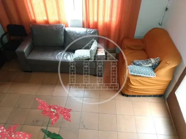 Sobrado com 270m² 2 quartos e 4 banheiros, à venda, no bairro Parque Grajaú em São Paulo